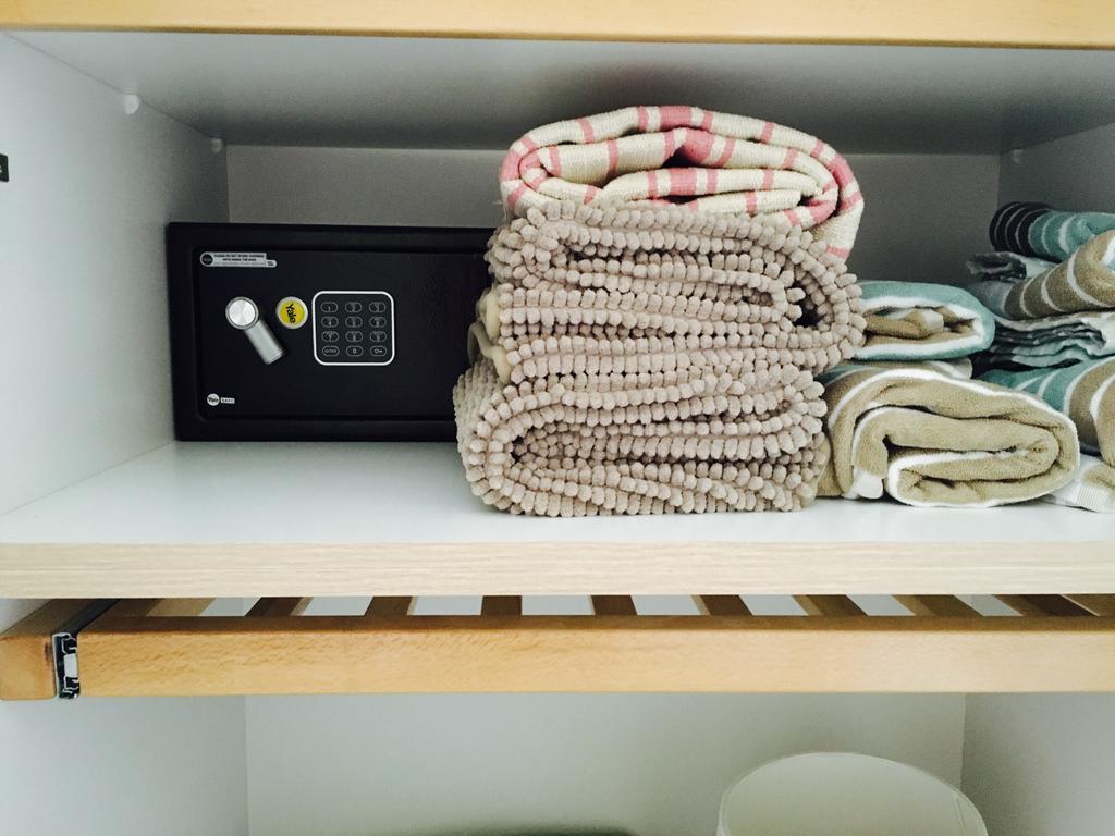 West Beach Apartment Durrës Kültér fotó