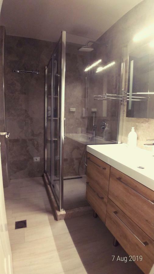 West Beach Apartment Durrës Kültér fotó